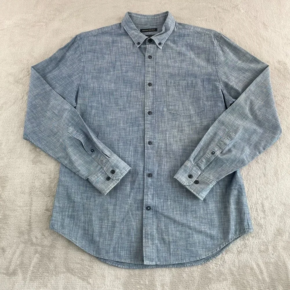 Banana Republic Shirt Men Large Blue Chambray Grant Fit Long Sleeve‎ Preppy